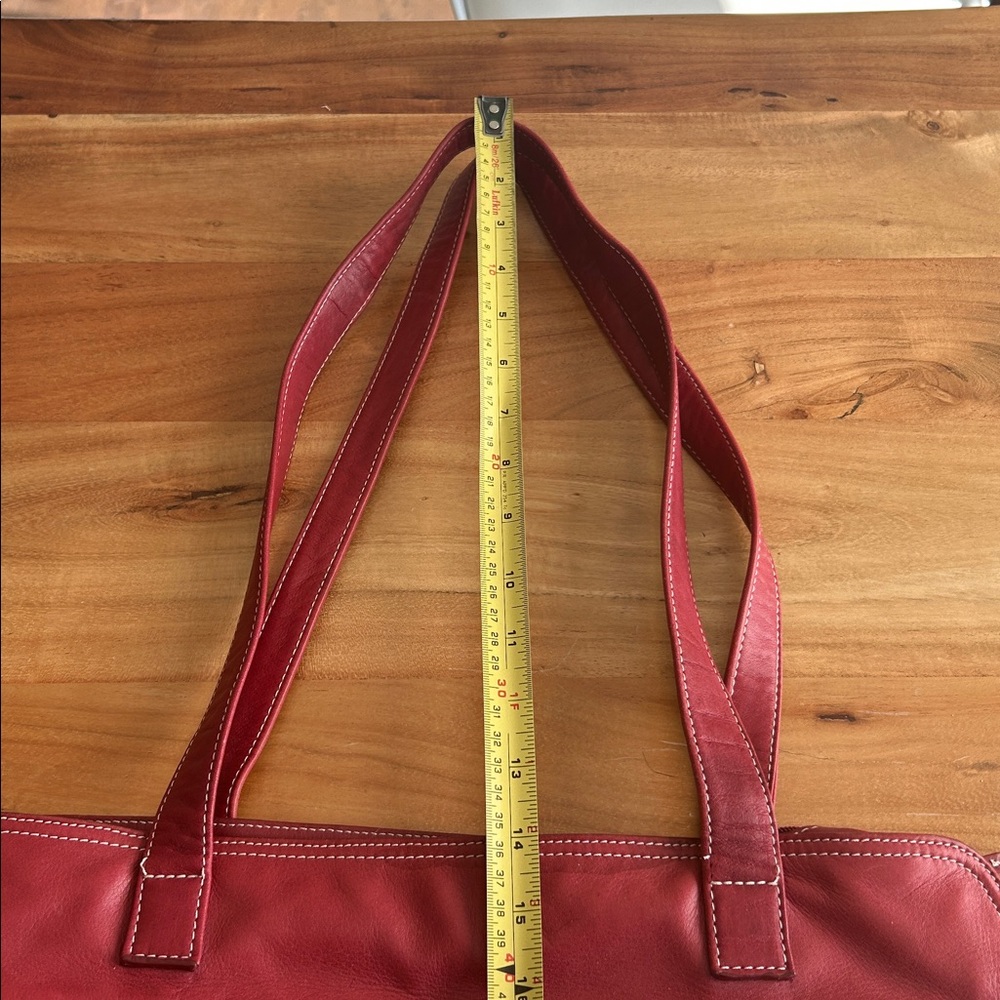 Tignanello Red Leather Shoulder Bag - Picture 5 of 11